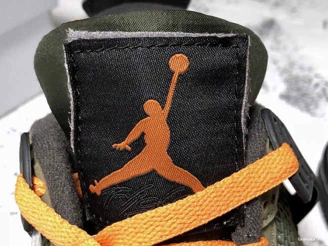 JBM351 4 UNDEFEATED RETRO JORDAN 0926